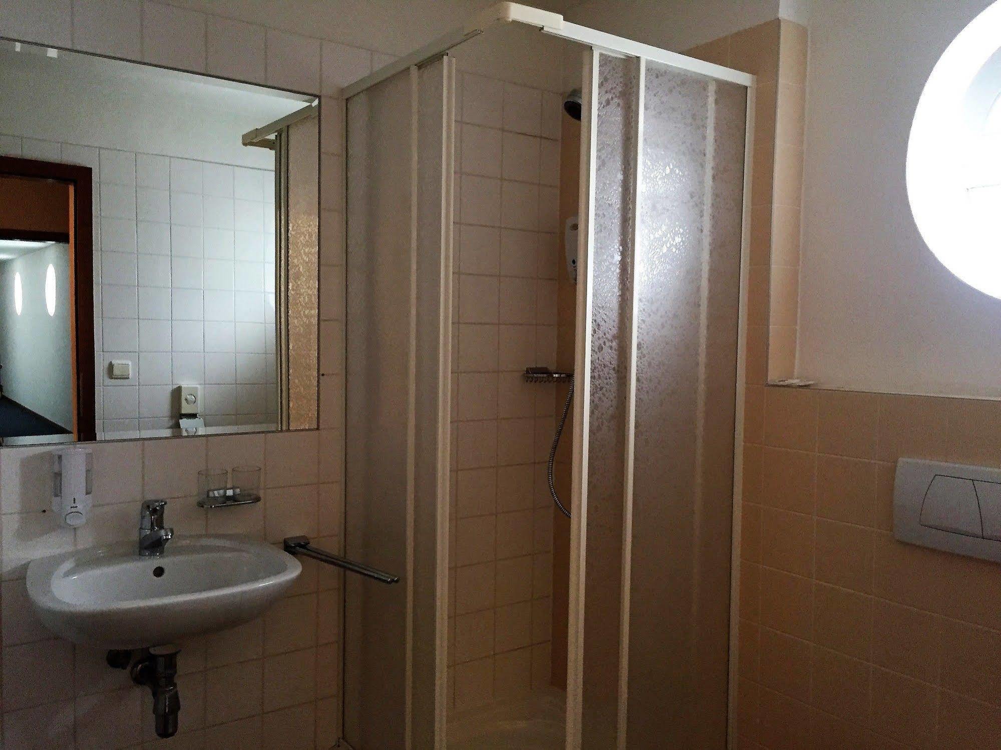 Hotel Maxim Svätý Jur 외부 사진