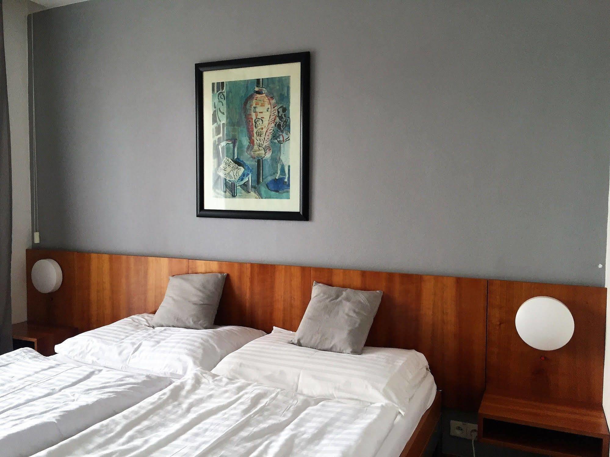 Hotel Maxim Svätý Jur 외부 사진